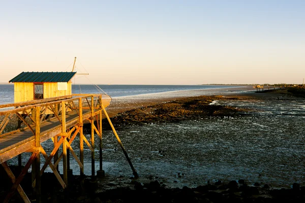 Pier with a fishing house, Gironde Department, Aquitaine, France — Stock Photo, Image