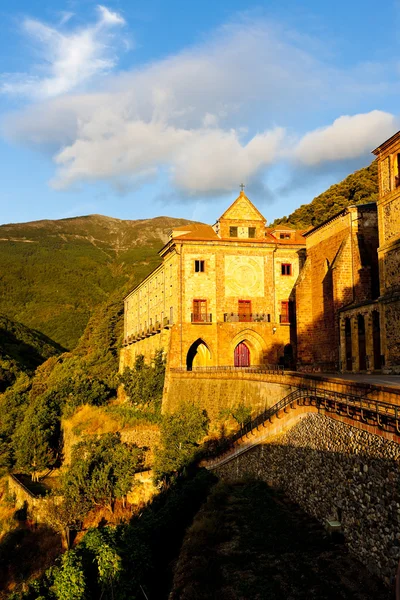 Monasterio de Nuestra Señora de Valvanera, La Rioja, España — Foto de Stock