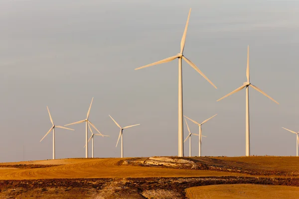 Ветряные турбины, Кастилия и Леон, Испания — стоковое фото