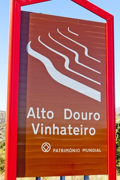 Знак в Douro Valley, Portugal — стоковое фото