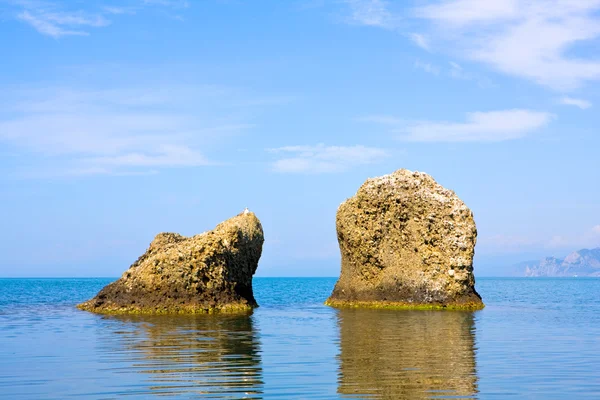 Rocas en el mar —  Fotos de Stock