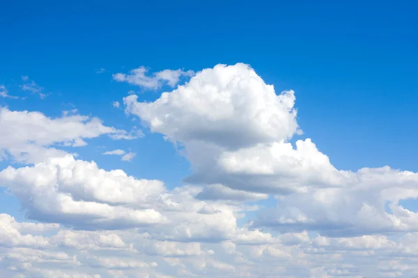 Trevlig moln — Stockfoto