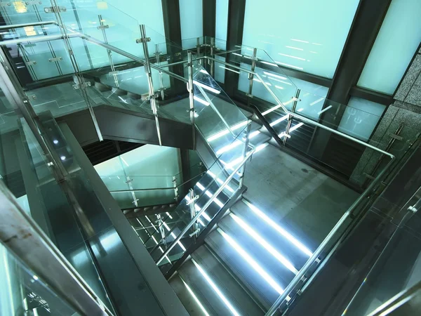 Прозрачная лестница — стоковое фото