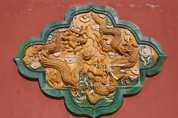 Dragon tile — Stock Photo, Image