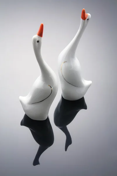 Pair of Geese Figurines — Stock Photo, Image