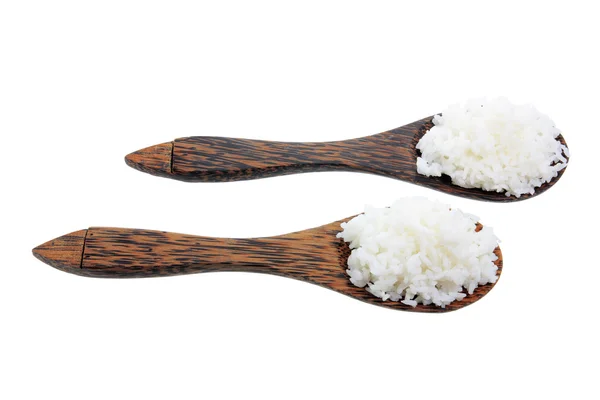 Деревянные ложки с вареным рисом — стоковое фото