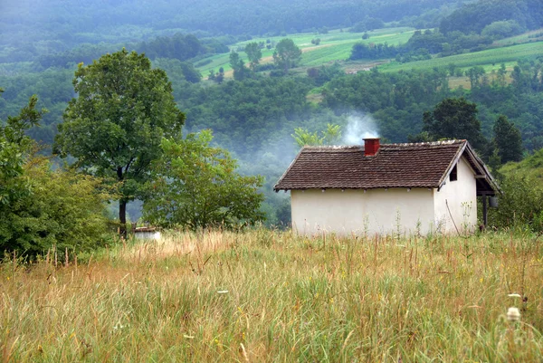 Paisaje rural Serbia — Foto de Stock