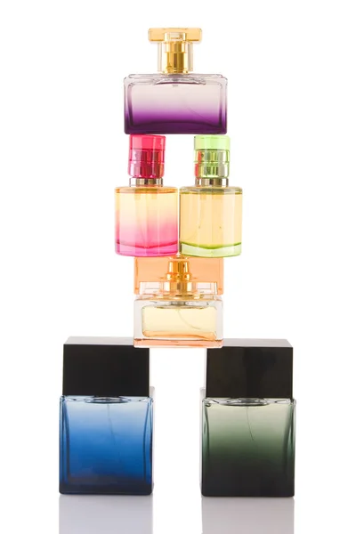 Parfum in glazen flessen — Stockfoto