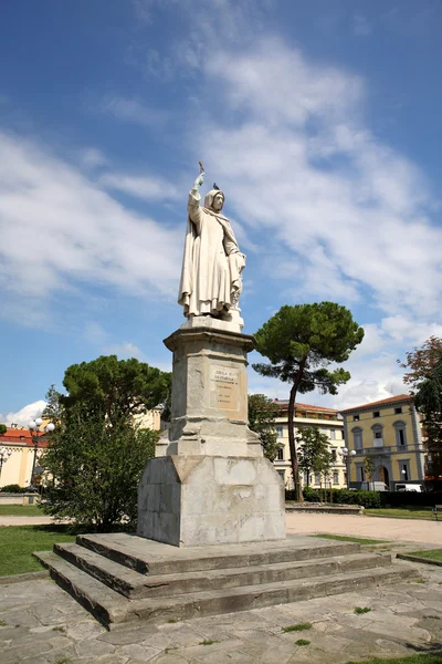 Άγαλμα του girola o savonarola στην Φλωρεντία Ιταλία — Φωτογραφία Αρχείου