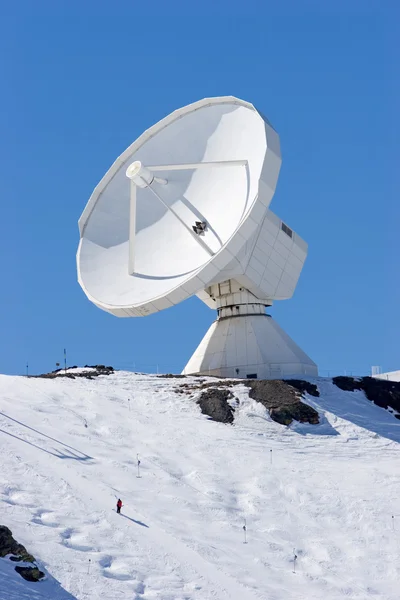 滑雪斜坡和度假村在西班牙的天文台 — 图库照片