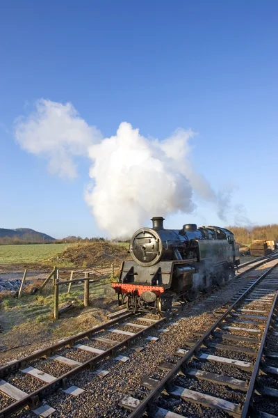 エンジンの古いスワネージ城バーミンガム、ドーセットの蒸気鉄道 — ストック写真