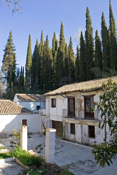 Außenansicht des Alhambra-Palastes in Granada — Stockfoto