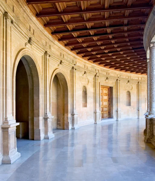 Antigua arena en el Palacio de la Alhambra en España —  Fotos de Stock
