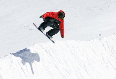 prodollano Kayak Merkezi İspanya'nın yarısını pipo üzerinde Snowboarder