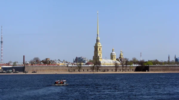 Peter & Paul fortress and cathedral, St Petersburg, Russia — Stock Photo, Image