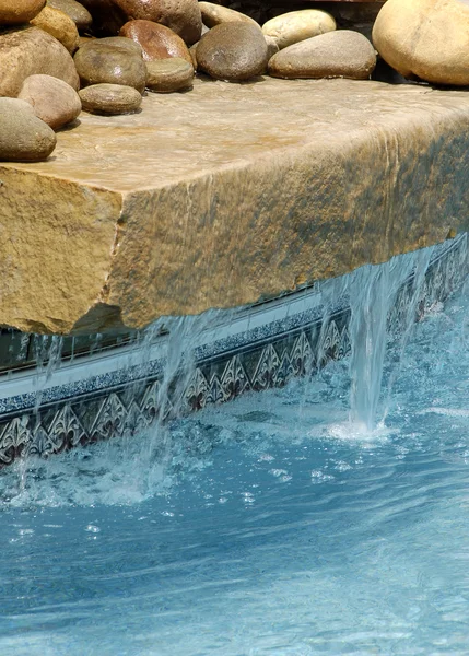 Swimming Pool Water Feature — Stock Photo, Image