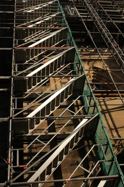 The scaffold — Stock Photo, Image