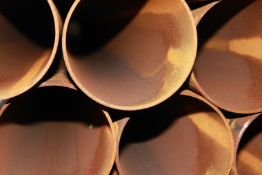 paslı çelik boruları doku