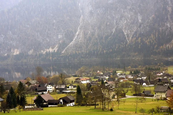 Altaussee Alpendorf in Österreich — Stockfoto
