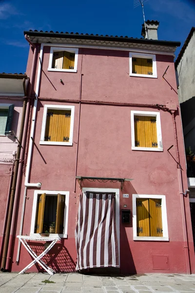 burano Adası evleri