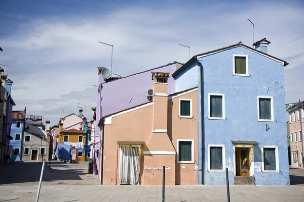 Будинків на острові Burano — стокове фото