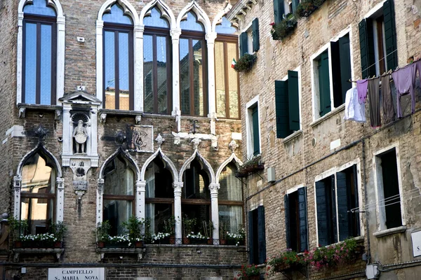 Gebäude in Venedig — Stockfoto
