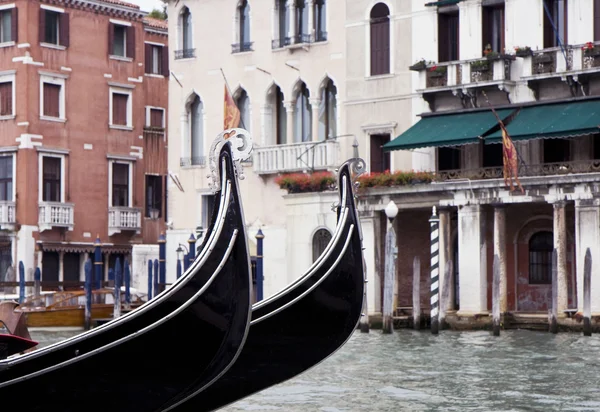 在威尼斯的大运河上的建筑物 — 图库照片