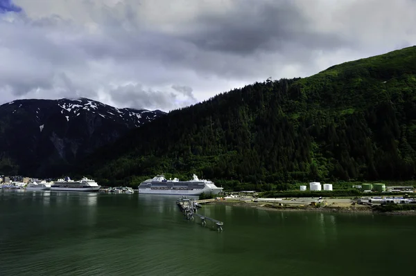 Porto em Juneau Alaska — Fotografia de Stock