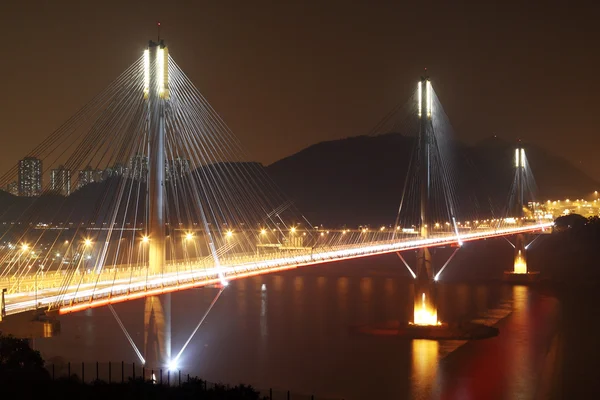 Ponte Ting Kau em Hong Kong à noite — Fotografia de Stock