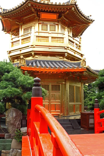 Het paviljoen van absolute perfectie in de nan lian Tuin, hong — Stockfoto