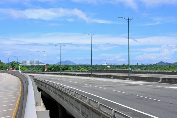 Шоссе и мост Тин Кау — стоковое фото