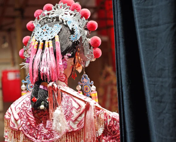 Čínská falešná opera, pečující o jeviště — Stock fotografie