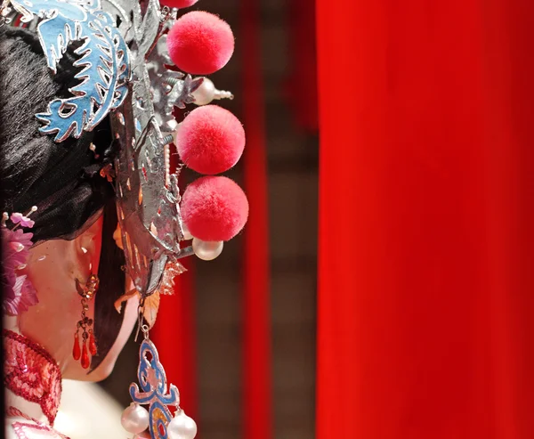 Čínská falešná opera, pečující o jeviště — Stock fotografie