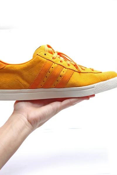 Orangefarbene Schuhe — Stockfoto