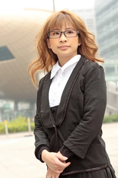 Beautiful young business woman — Stock Photo, Image
