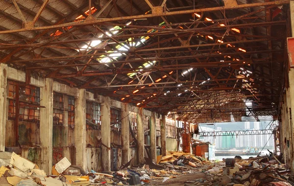 Forno industrial abandonado — Fotografia de Stock
