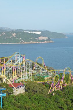 Amusement park rides