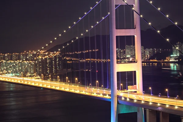 香港の青馬大橋の美しい夜のシーン. — ストック写真