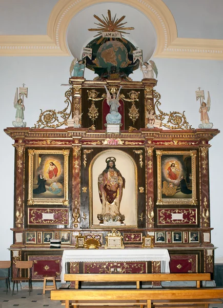 サンティアゴ教会、arboleas スペインの側の祭壇 — ストック写真