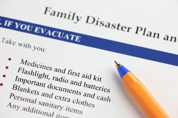 Katastrophenplan für Familien — Stockfoto