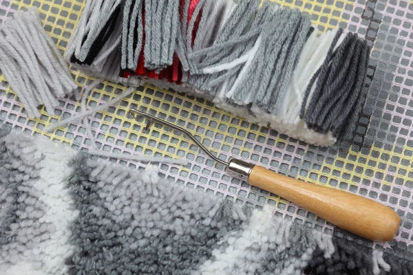 Gancho de cierre (tejido de alfombra hecho a mano ) —  Fotos de Stock