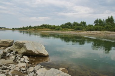 Taşlı shore