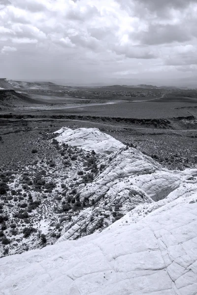 Lenézett a homokkő, a snow Canyon - utah — Stock Fotó