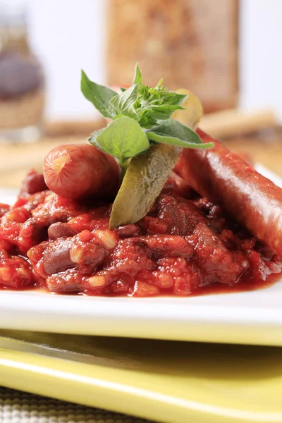 Red bean stew and sausages — Stock Photo, Image