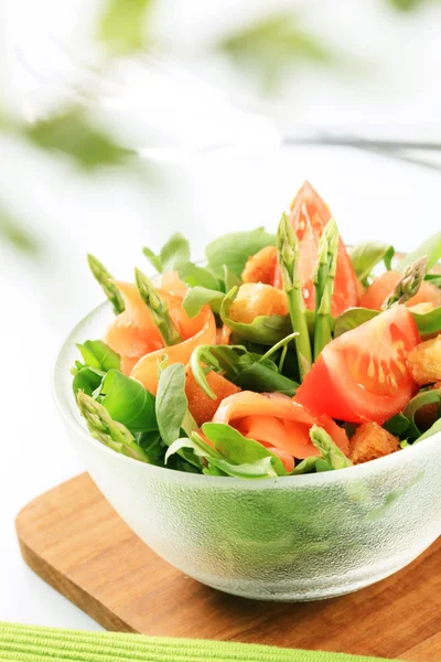 Salmon salad — Stock Photo, Image