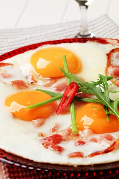 Jambon ve yumurta — Stok fotoğraf