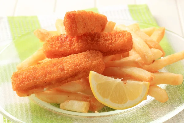 Fried fish fingers and French fries — Stock Photo, Image