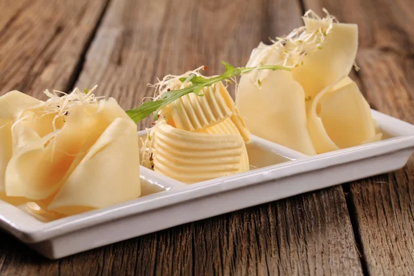 スイスのチーズとバター — ストック写真