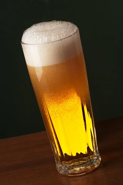 Freshly Poured Beer — Stock Photo, Image