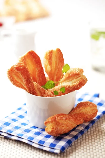 Puff pastry twists — Stock Photo, Image
